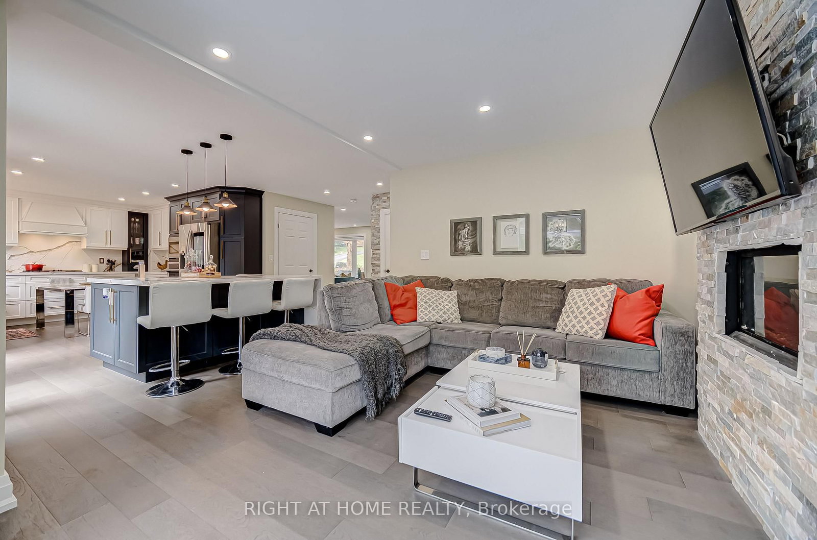 1482 Old Forest Road • Pickering, ON photo 10