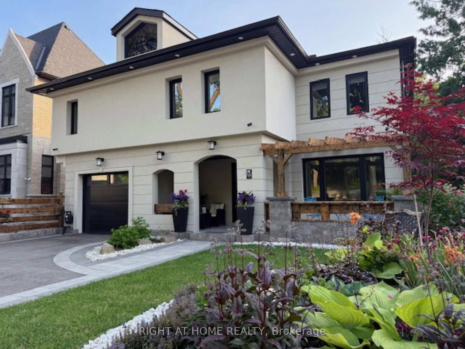 1482 Old Forest Road • Pickering, ON photo 2