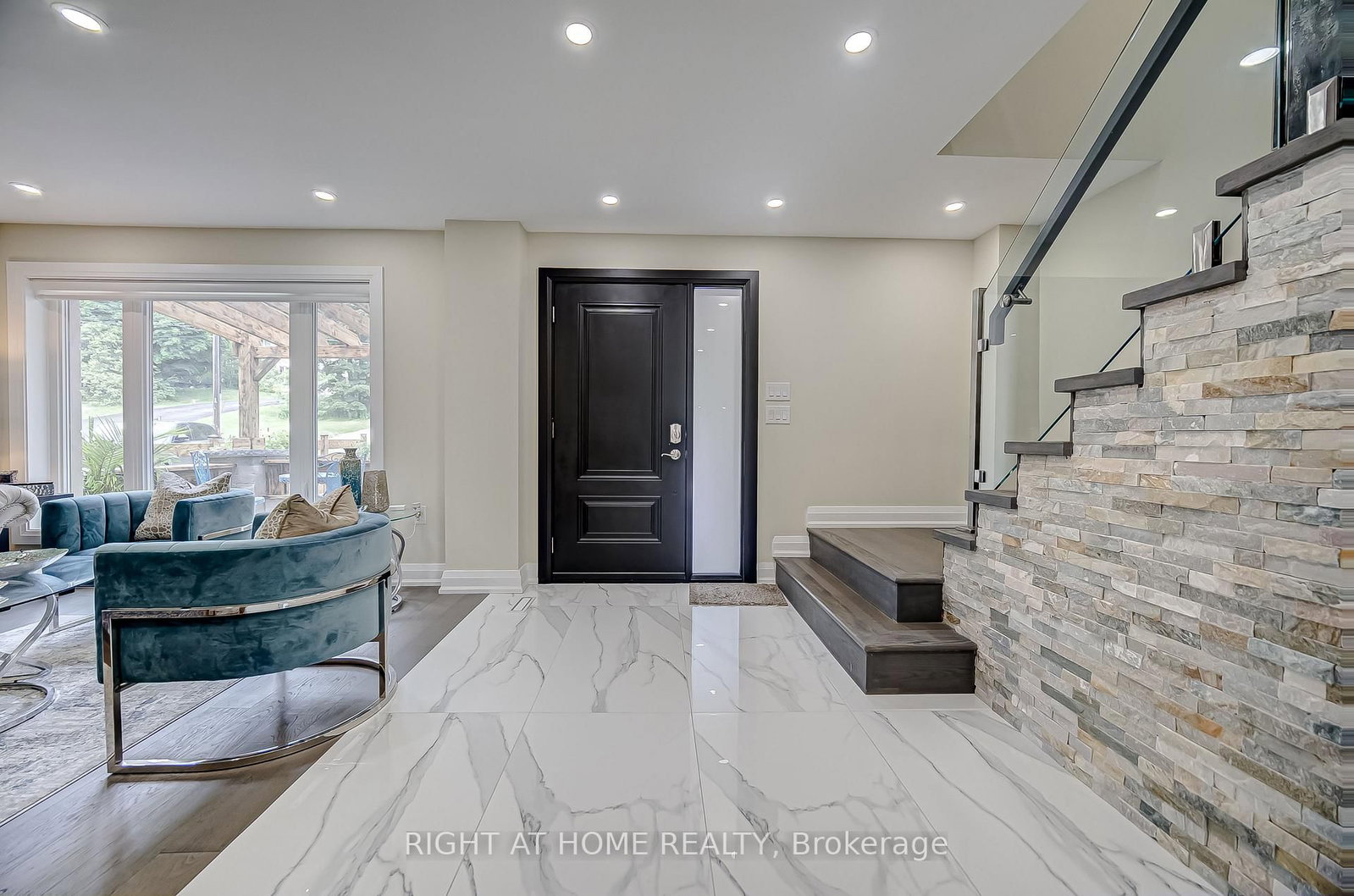1482 Old Forest Road • Pickering, ON photo 7