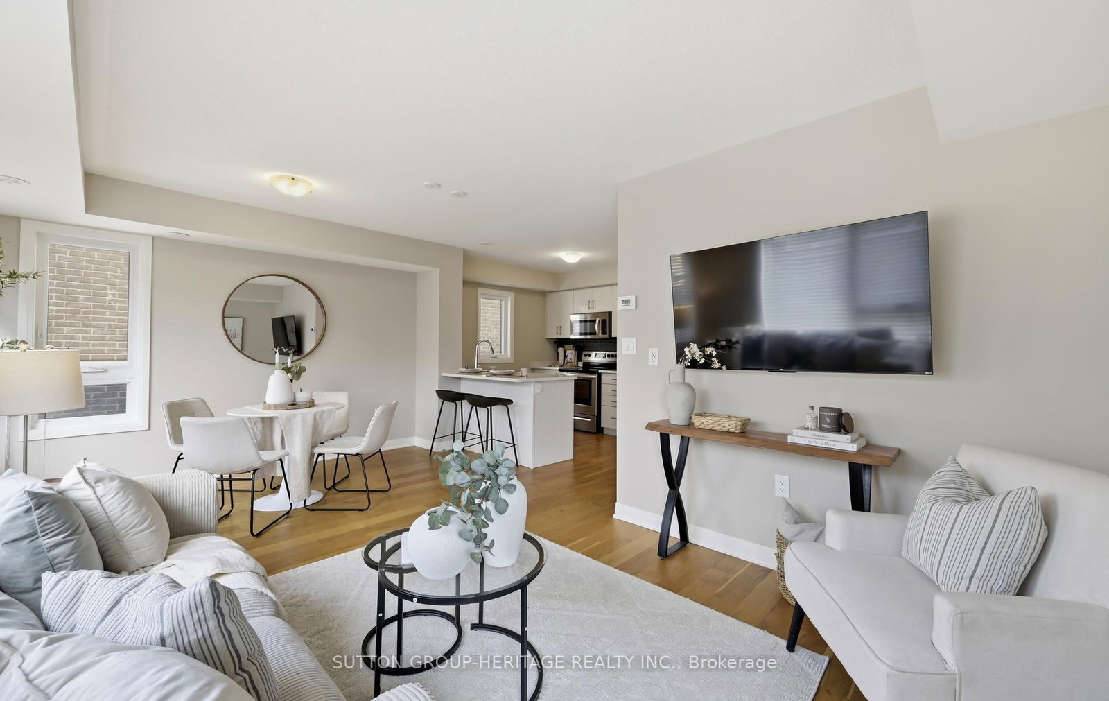 22 C Lookout Drive • Clarington, ON photo 16