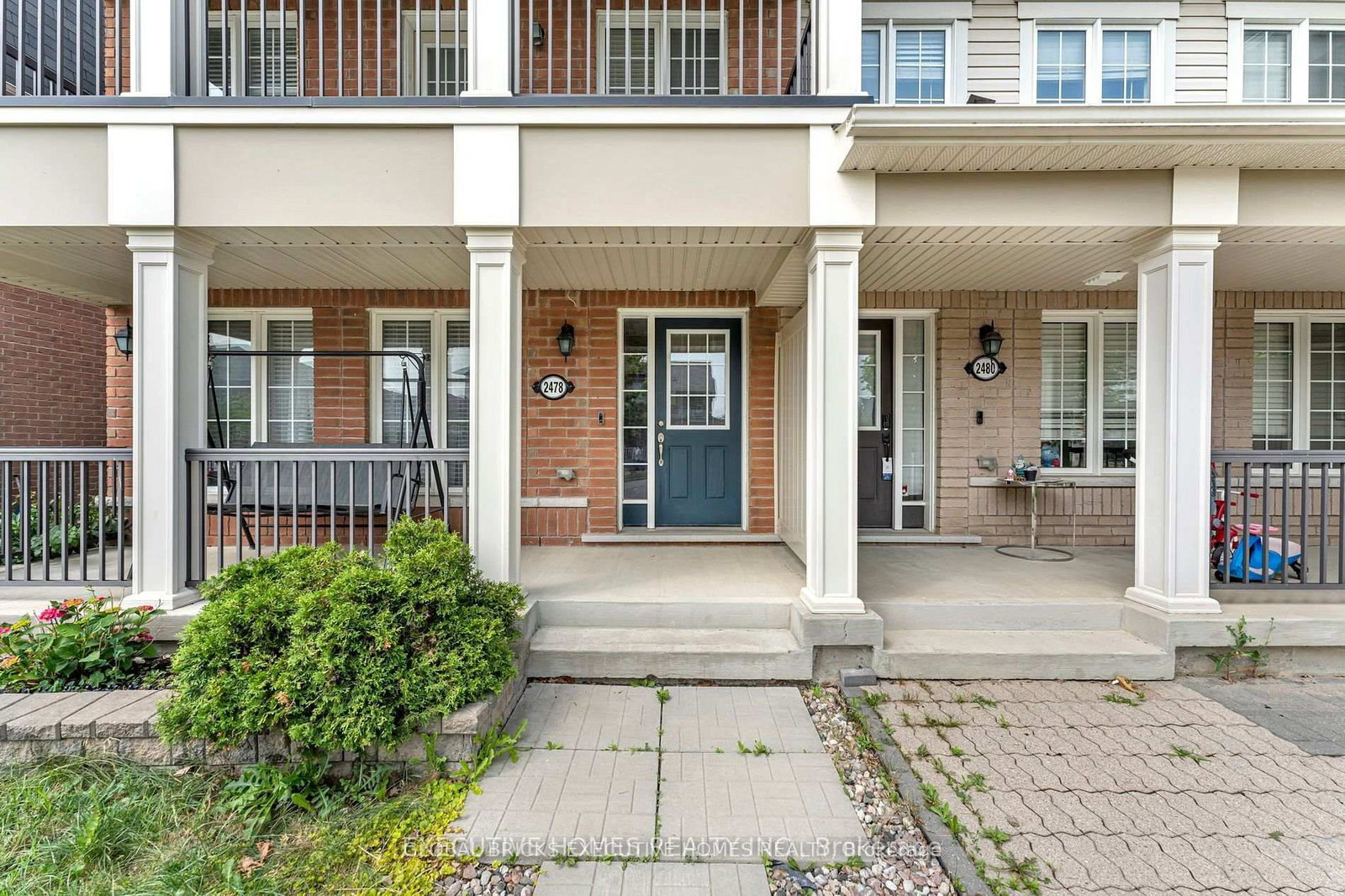 2478 William Jackson Drive • Pickering, ON photo 2