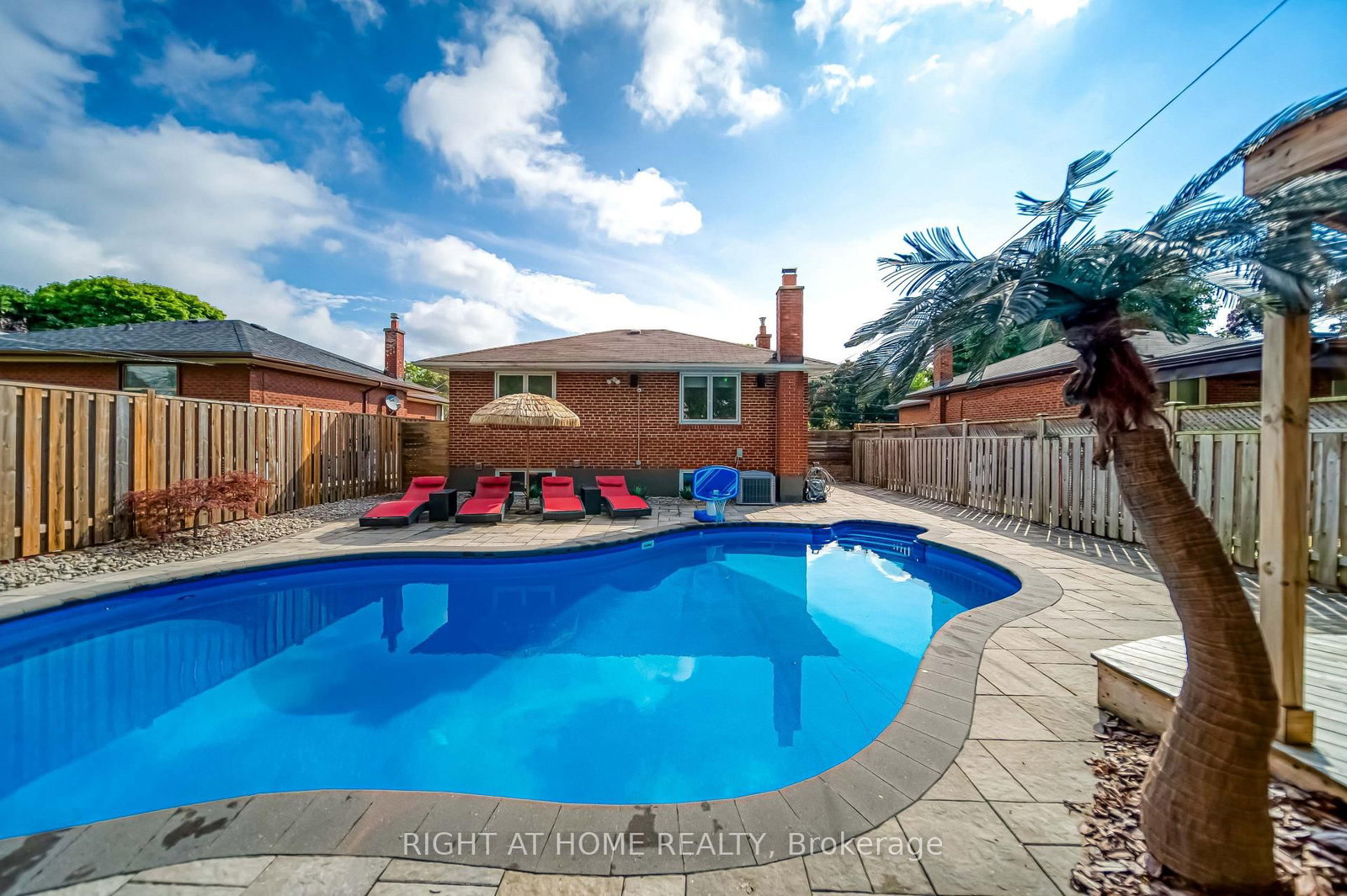 76 Wishing Well Drive • Toronto, ON photo 39
