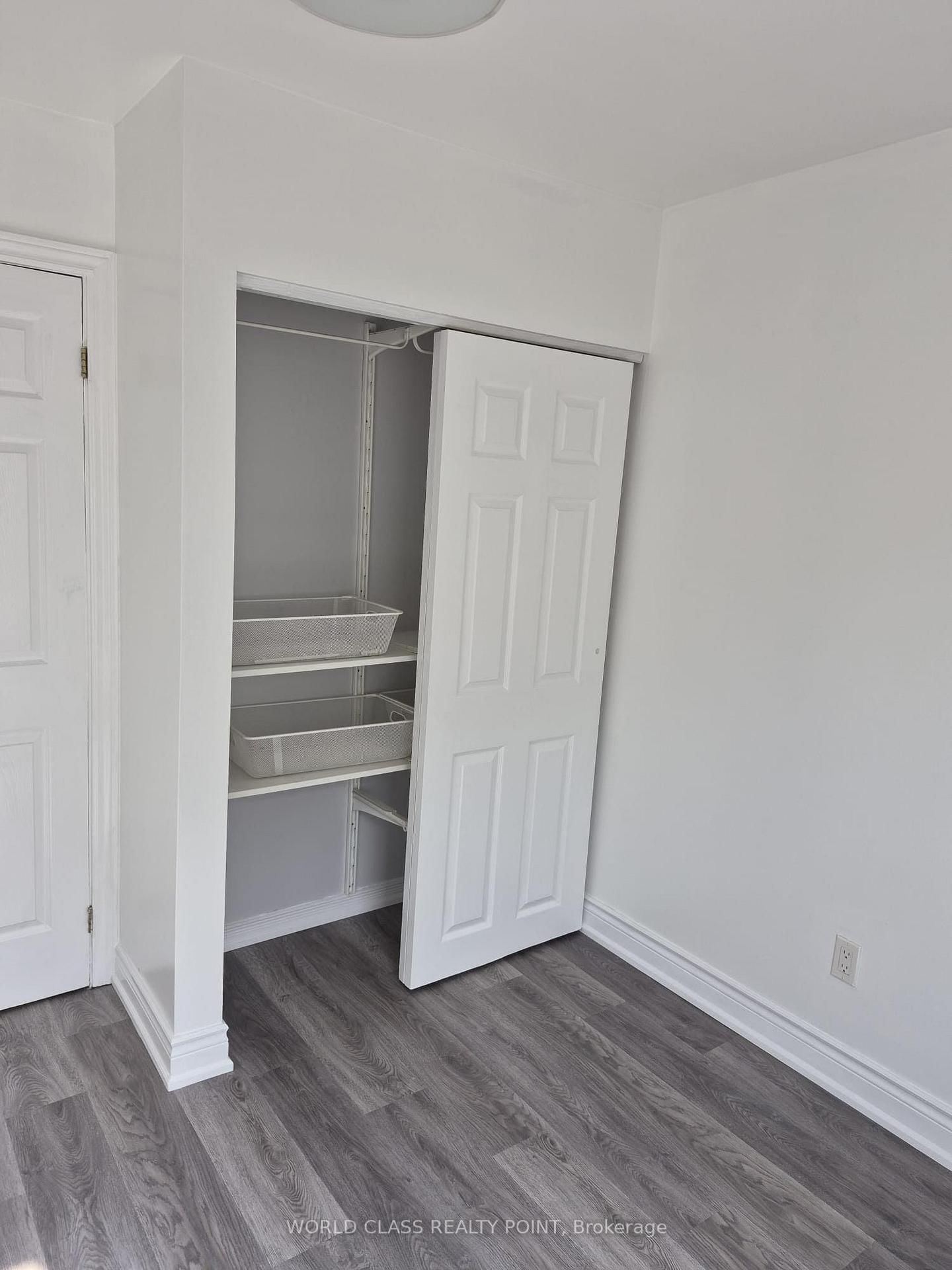 13 Brock Street E • Oshawa, ON photo 16