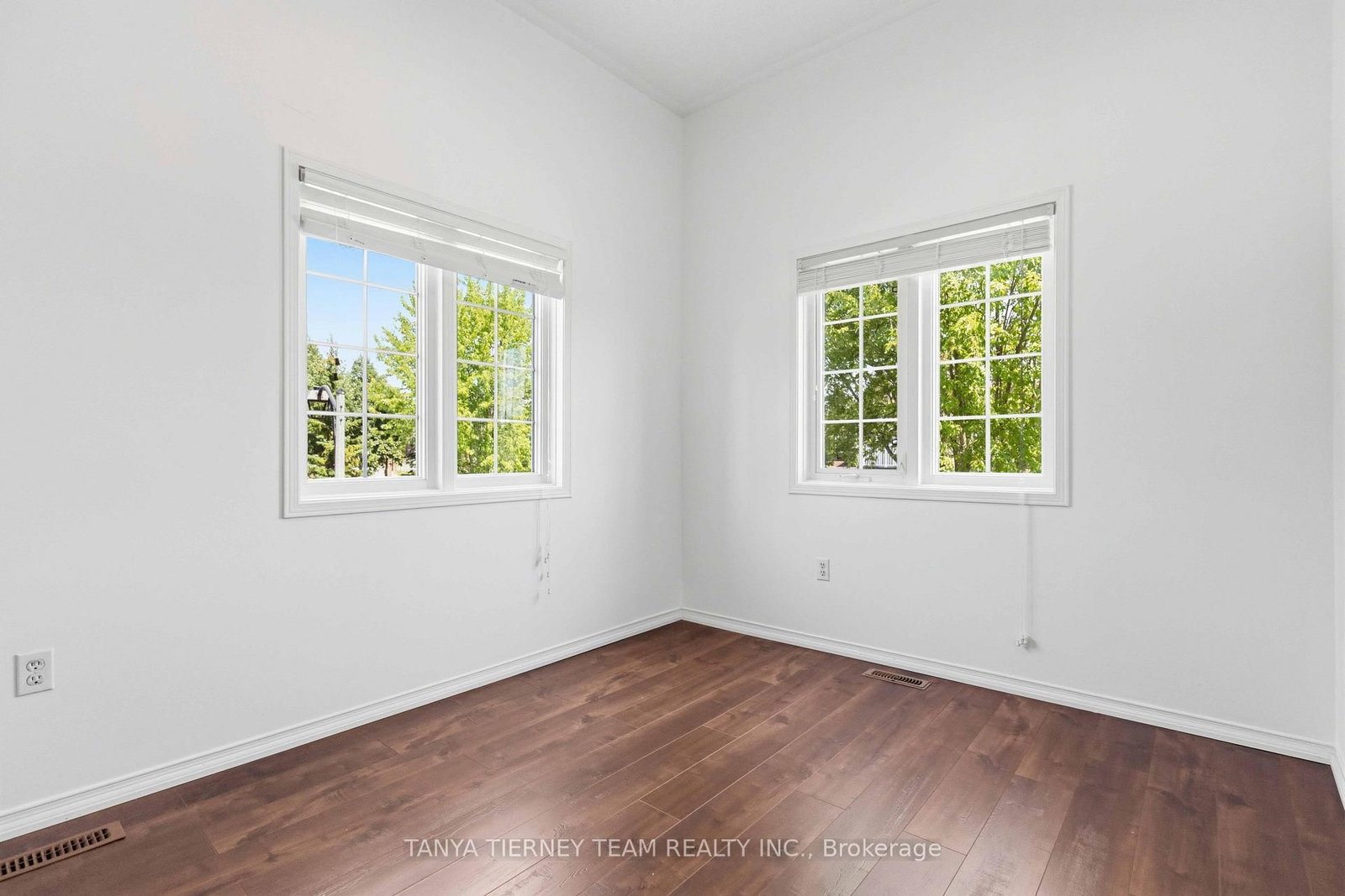 96 Robideau Place • Whitby, ON photo 34