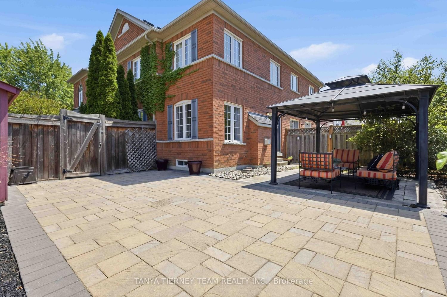 96 Robideau Place • Whitby, ON photo 50