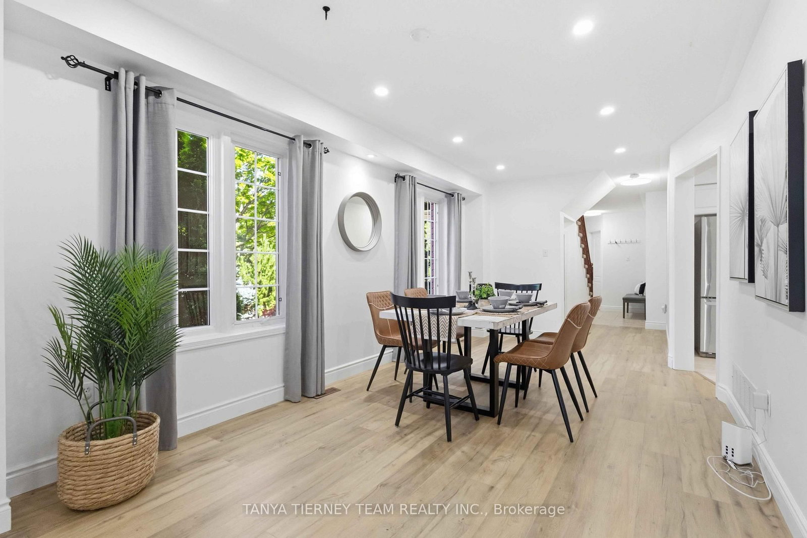96 Robideau Place • Whitby, ON photo 9