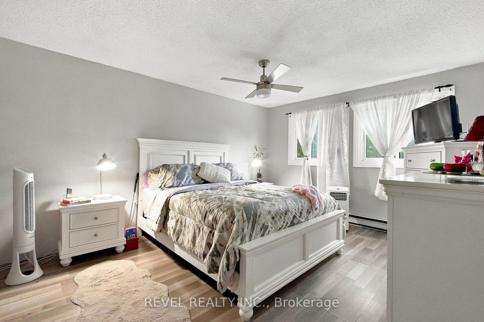 562 Capilano Crescent • Oshawa, ON photo 11