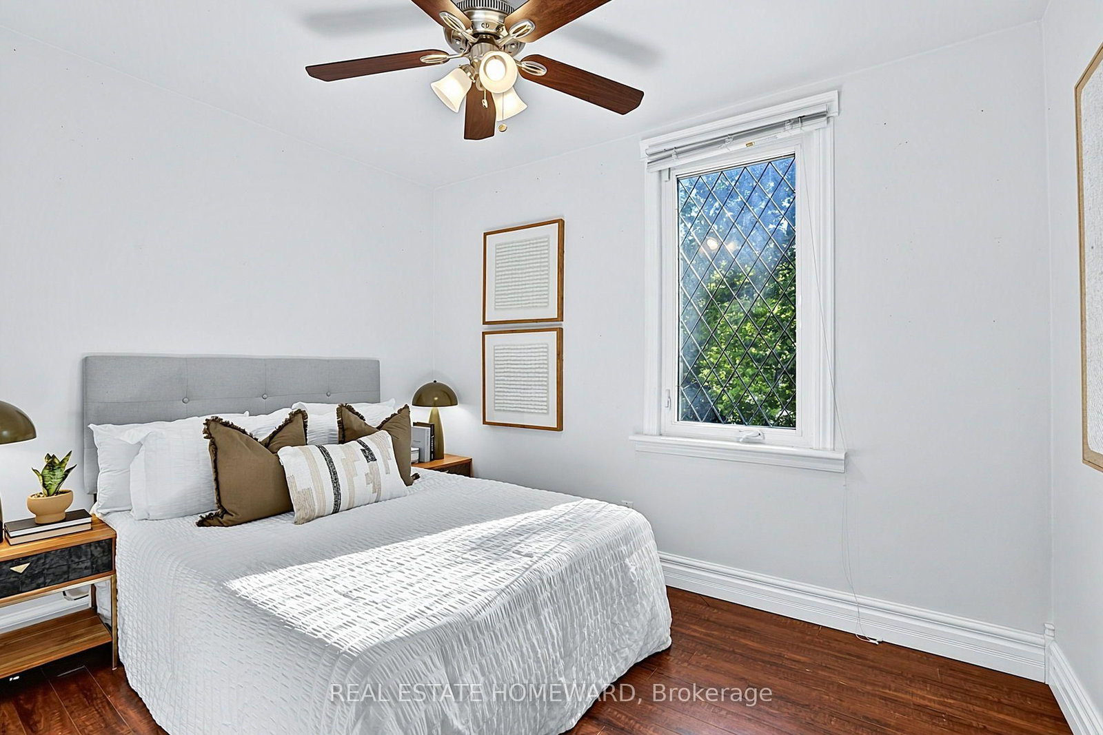 190 Rhodes Avenue • Toronto, ON photo 19