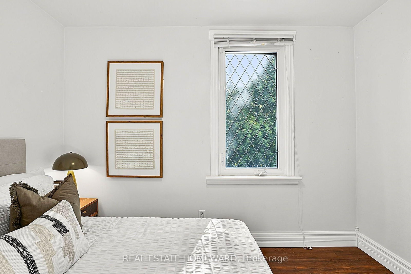 190 Rhodes Avenue • Toronto, ON photo 20
