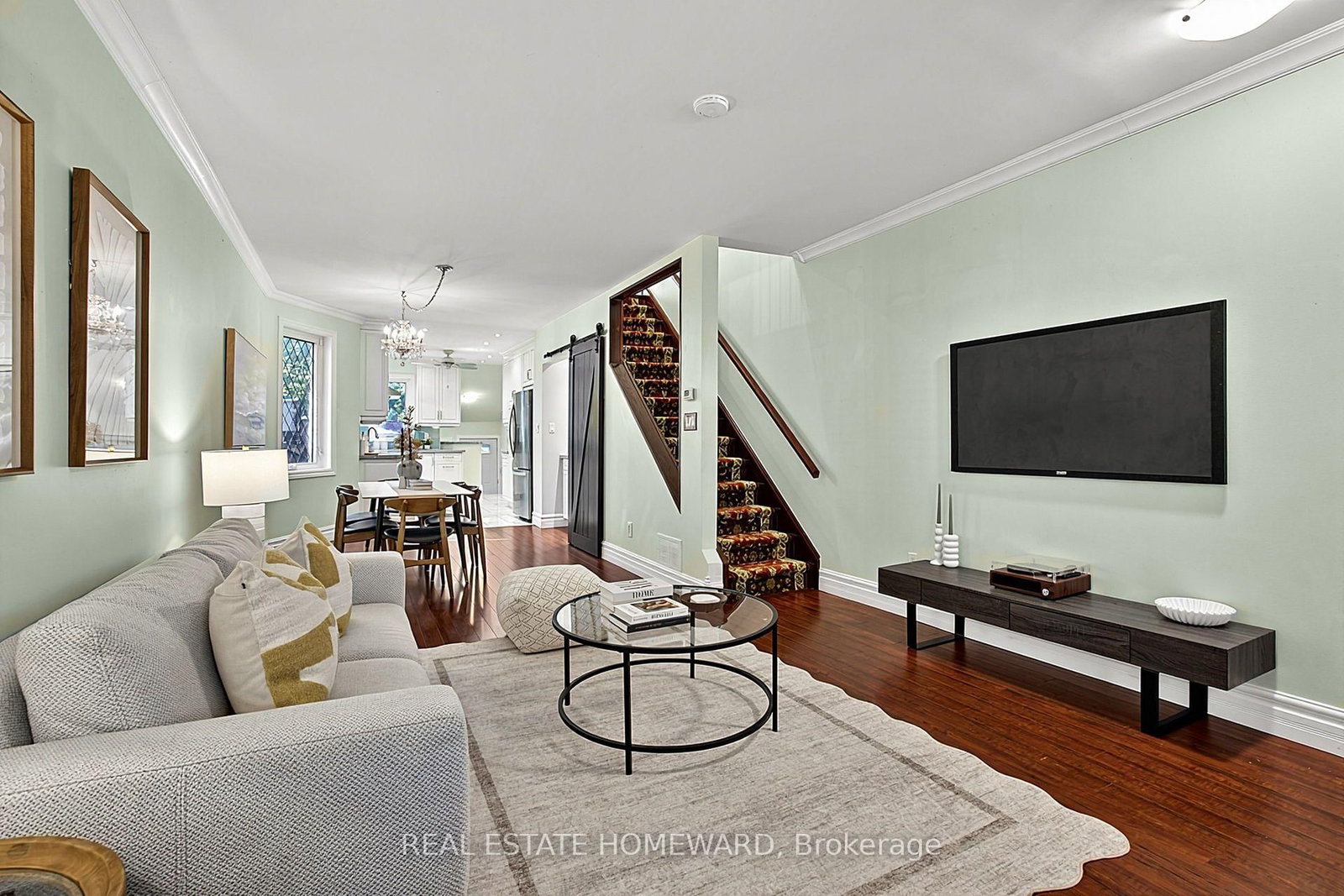 190 Rhodes Avenue • Toronto, ON photo 4