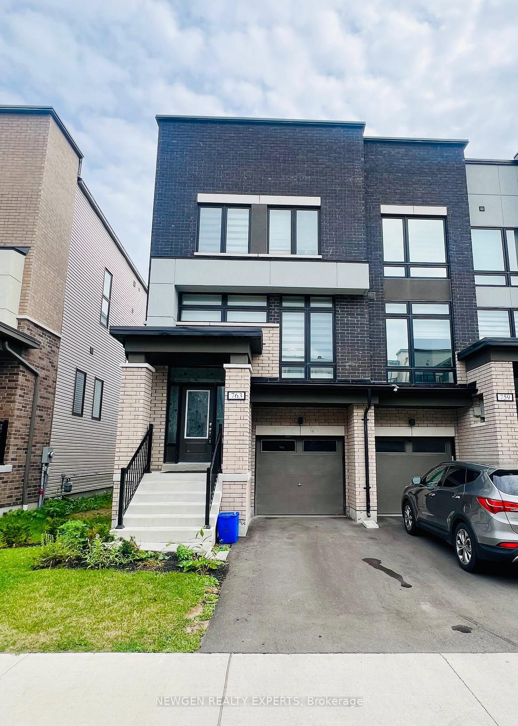 763 Stanstead Path