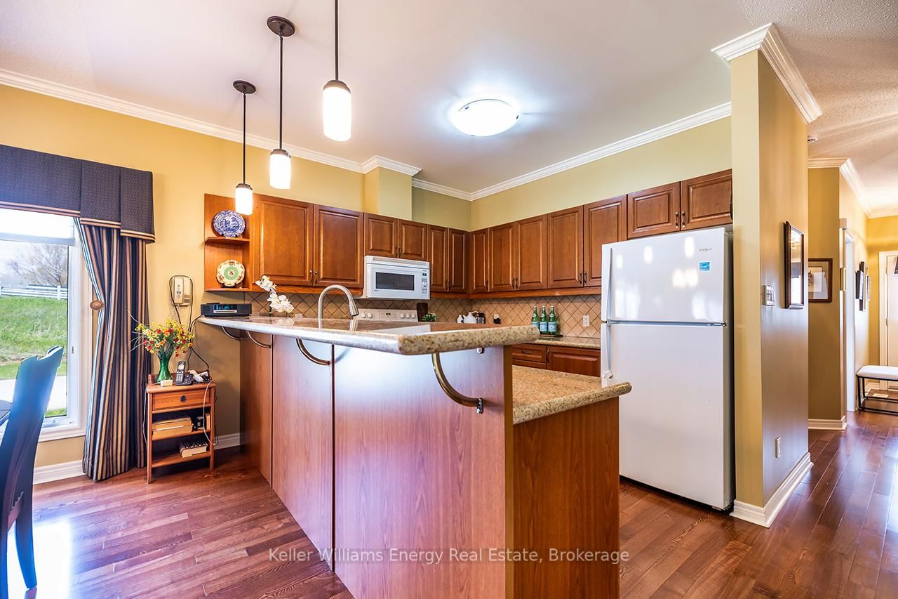 8 Hinkley Trail • Clarington, ON photo 10