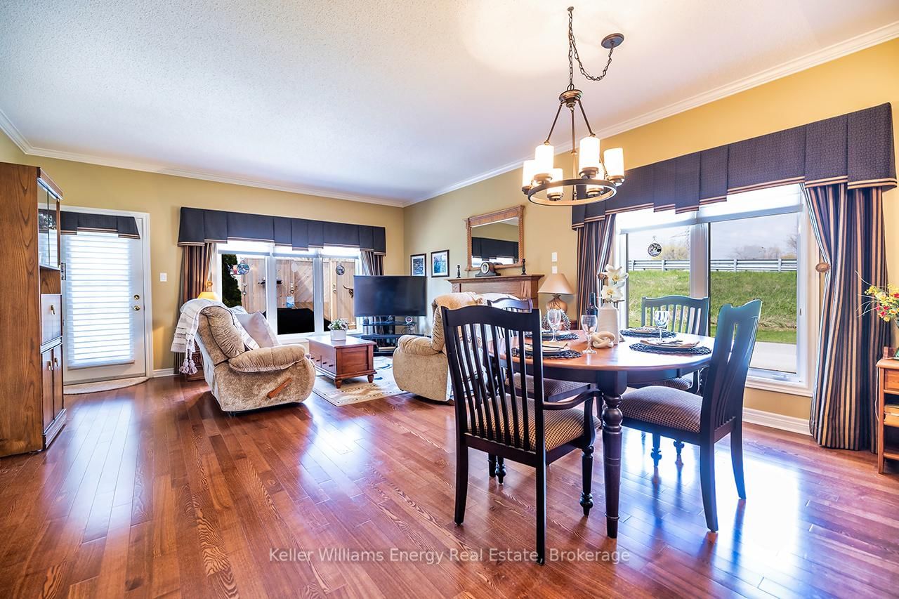 8 Hinkley Trail • Clarington, ON photo 14