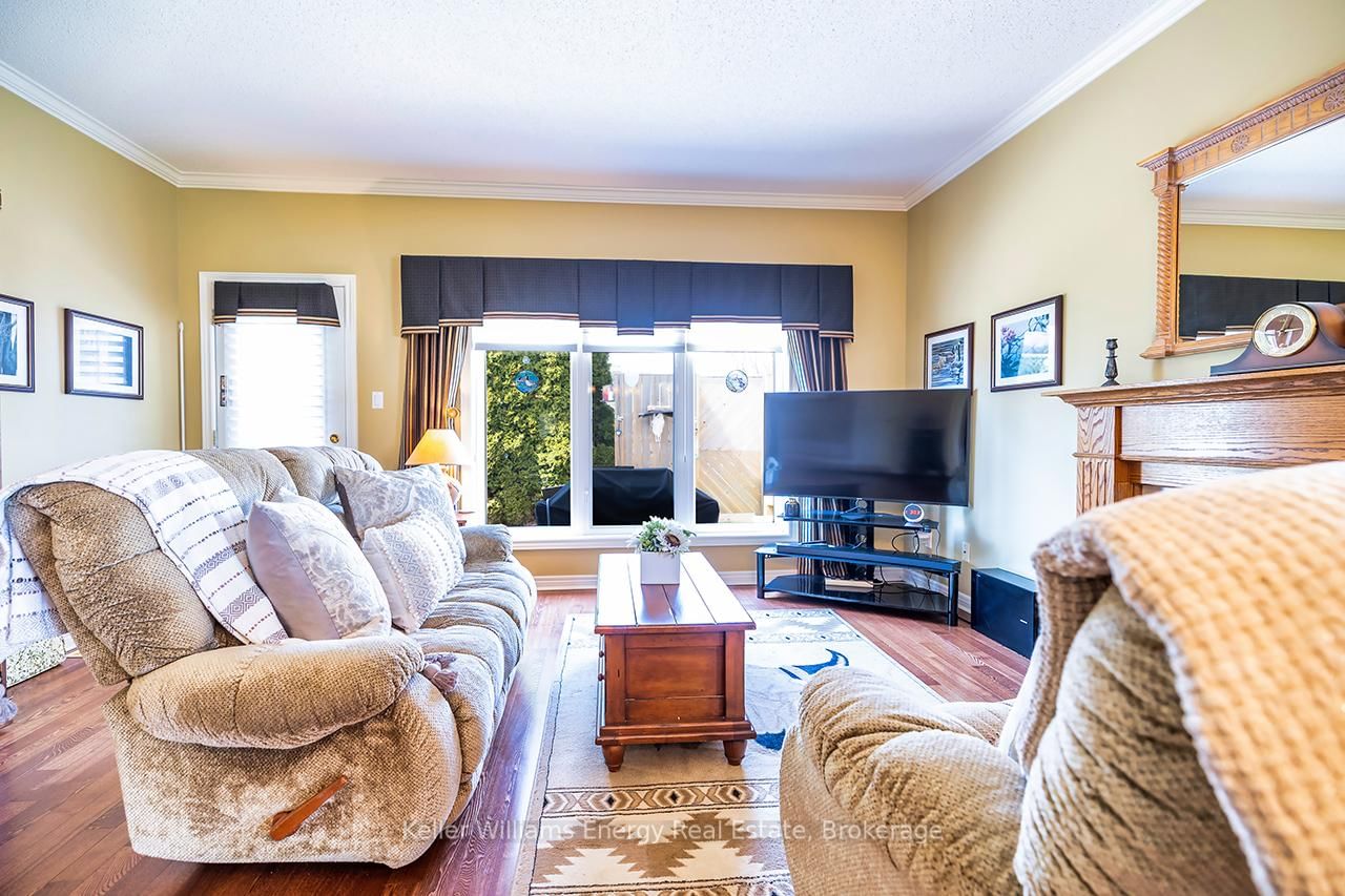 8 Hinkley Trail • Clarington, ON photo 16