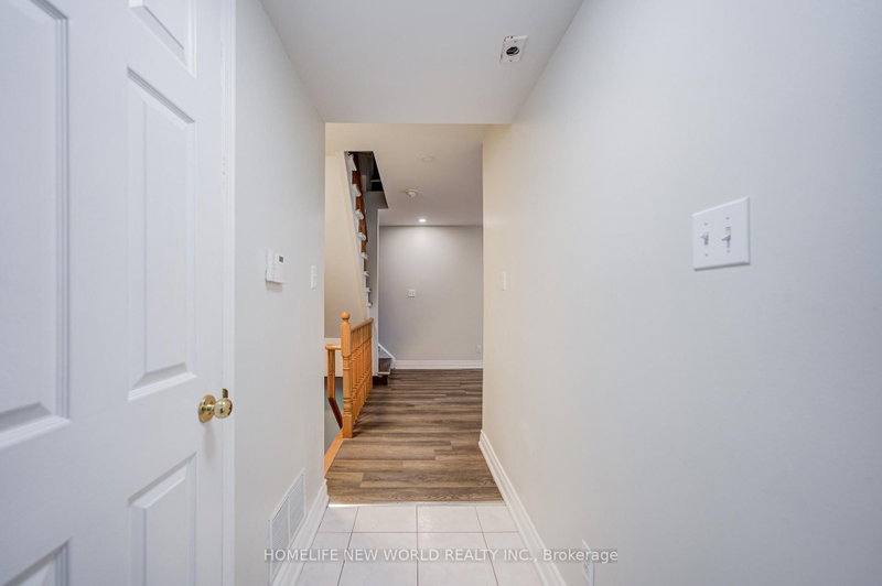 1001 - 28 Rosebank Drive