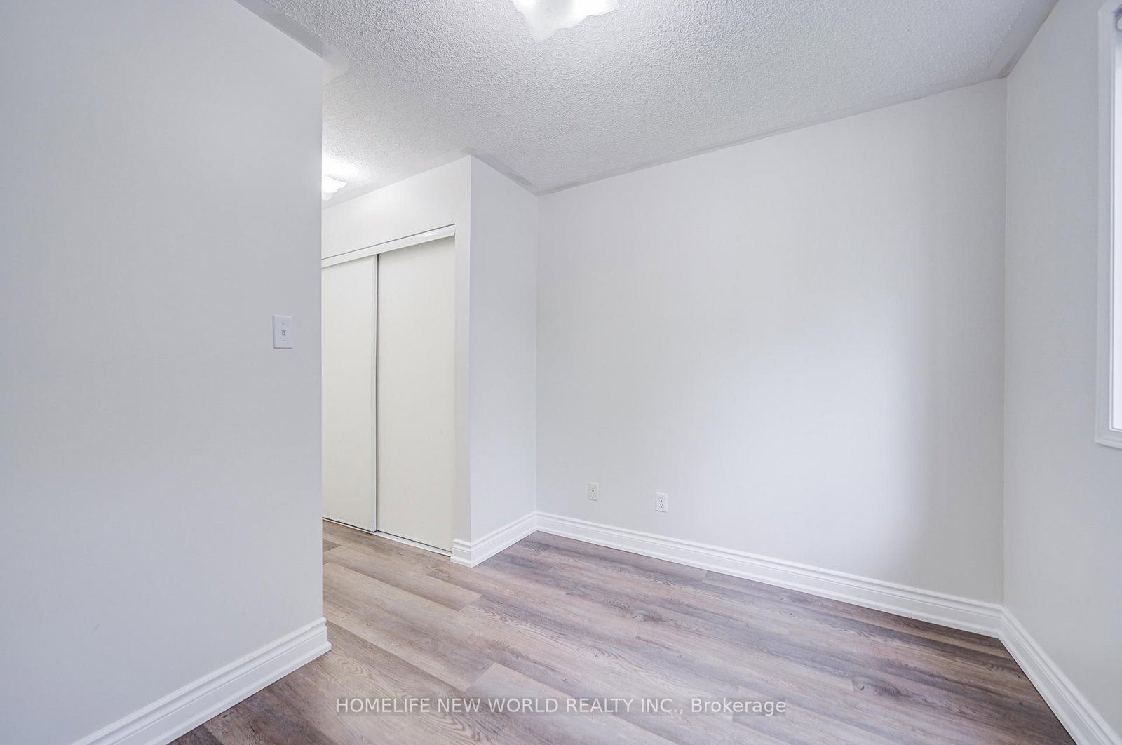 28 Rosebank Drive • #1001 • Toronto, ON photo 29