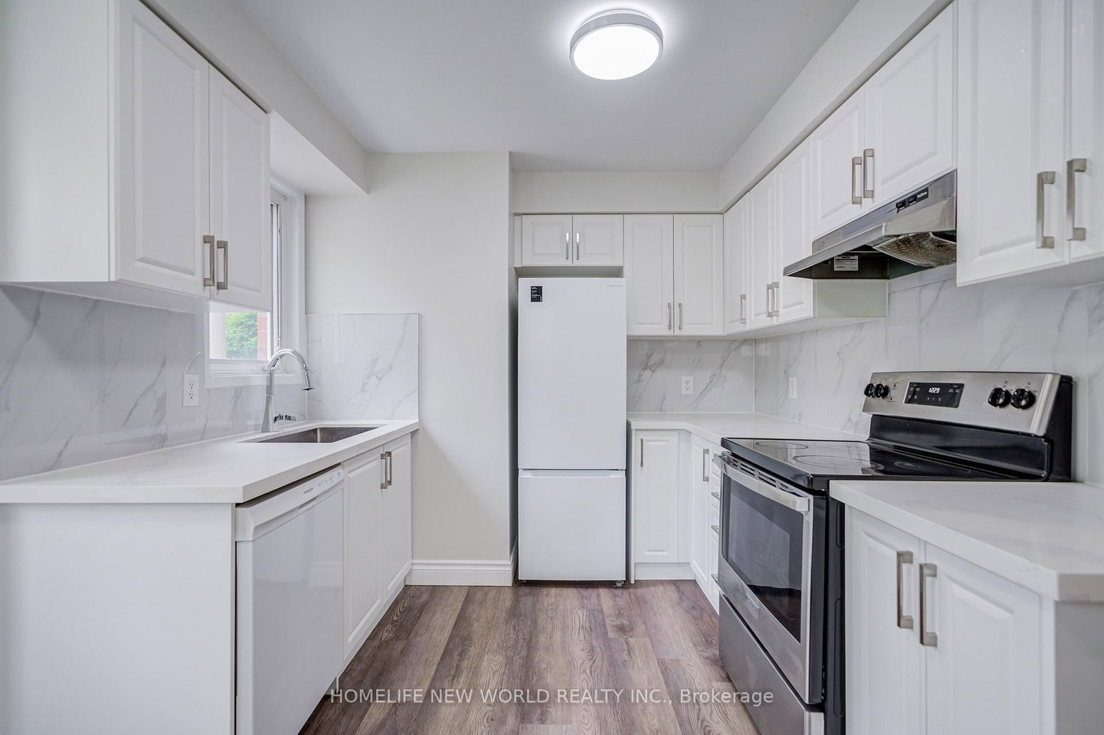 28 Rosebank Drive • #1001 • Toronto, ON photo 6