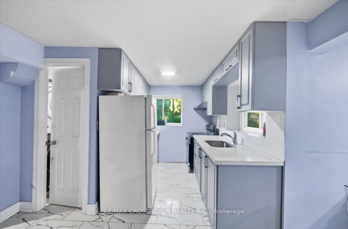 239 Island Road • Toronto, ON photo 23