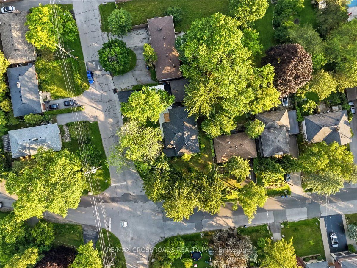 239 Island Road • Toronto, ON photo 38