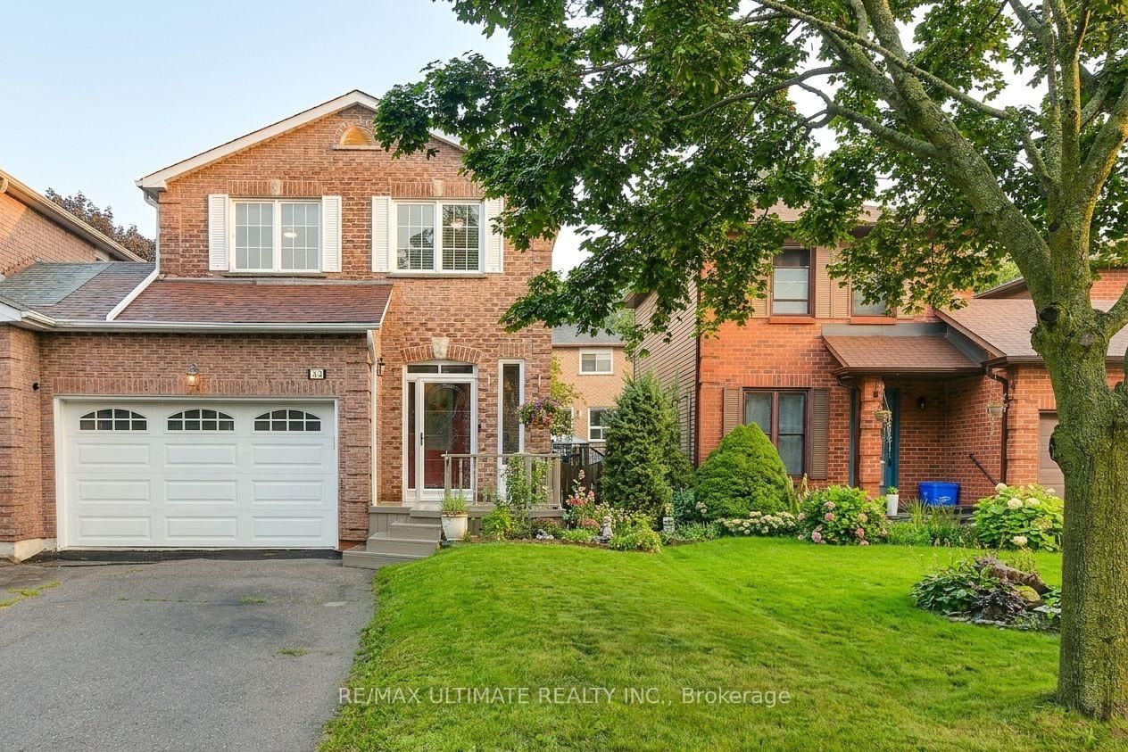 73 Cluett Drive • Ajax, ON photo 2