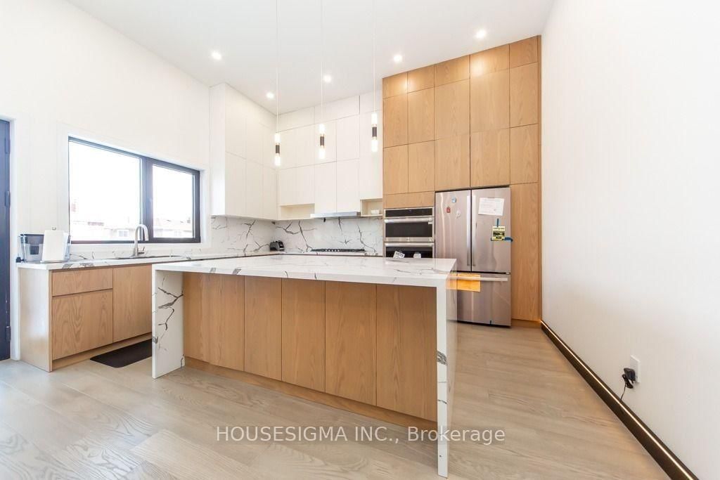 475 Wilson Road N • Oshawa, ON photo 10