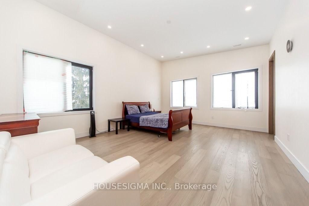 475 Wilson Road N • Oshawa, ON photo 28