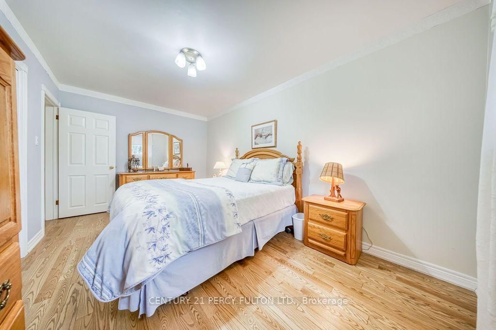 70 Limevale Crescent • Toronto, ON photo 23