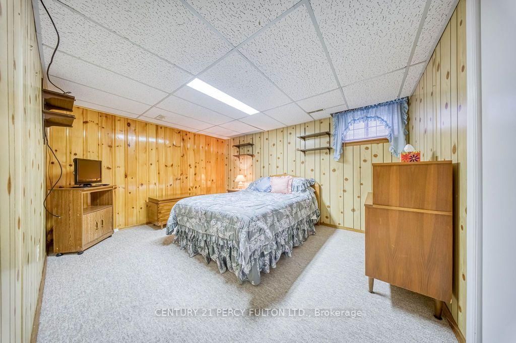 70 Limevale Crescent • Toronto, ON photo 32