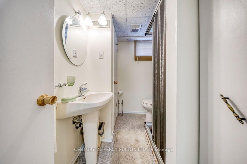 70 Limevale Crescent • Toronto, ON photo 34