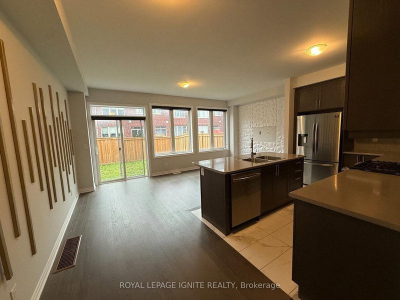 25 Sutcliffe Dr Drive