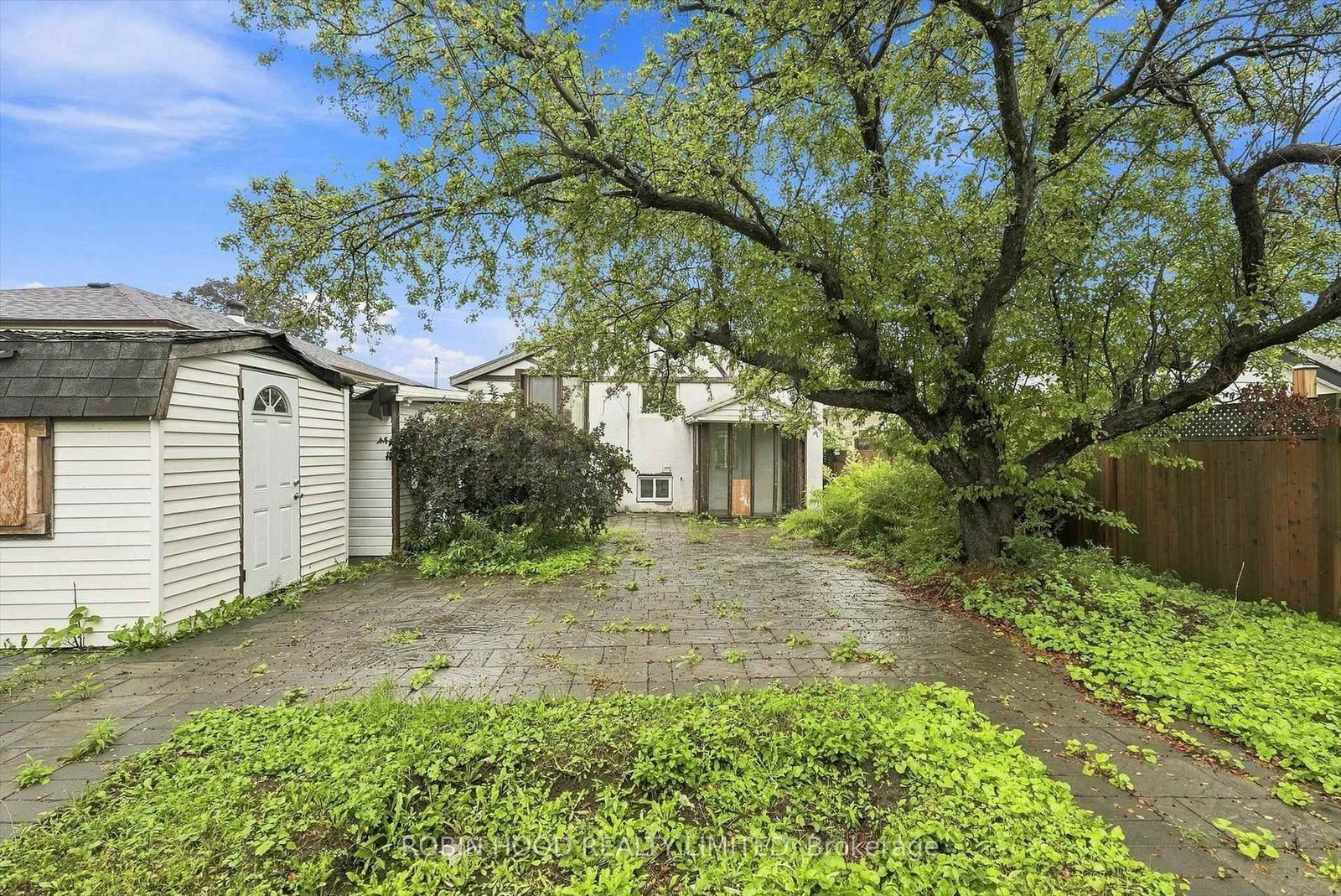8 Pandora Circle • Toronto, ON photo 47