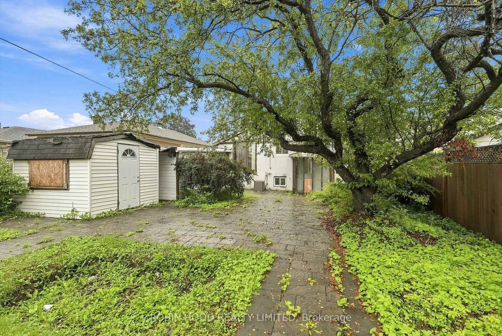 8 Pandora Circle • Toronto, ON photo 49
