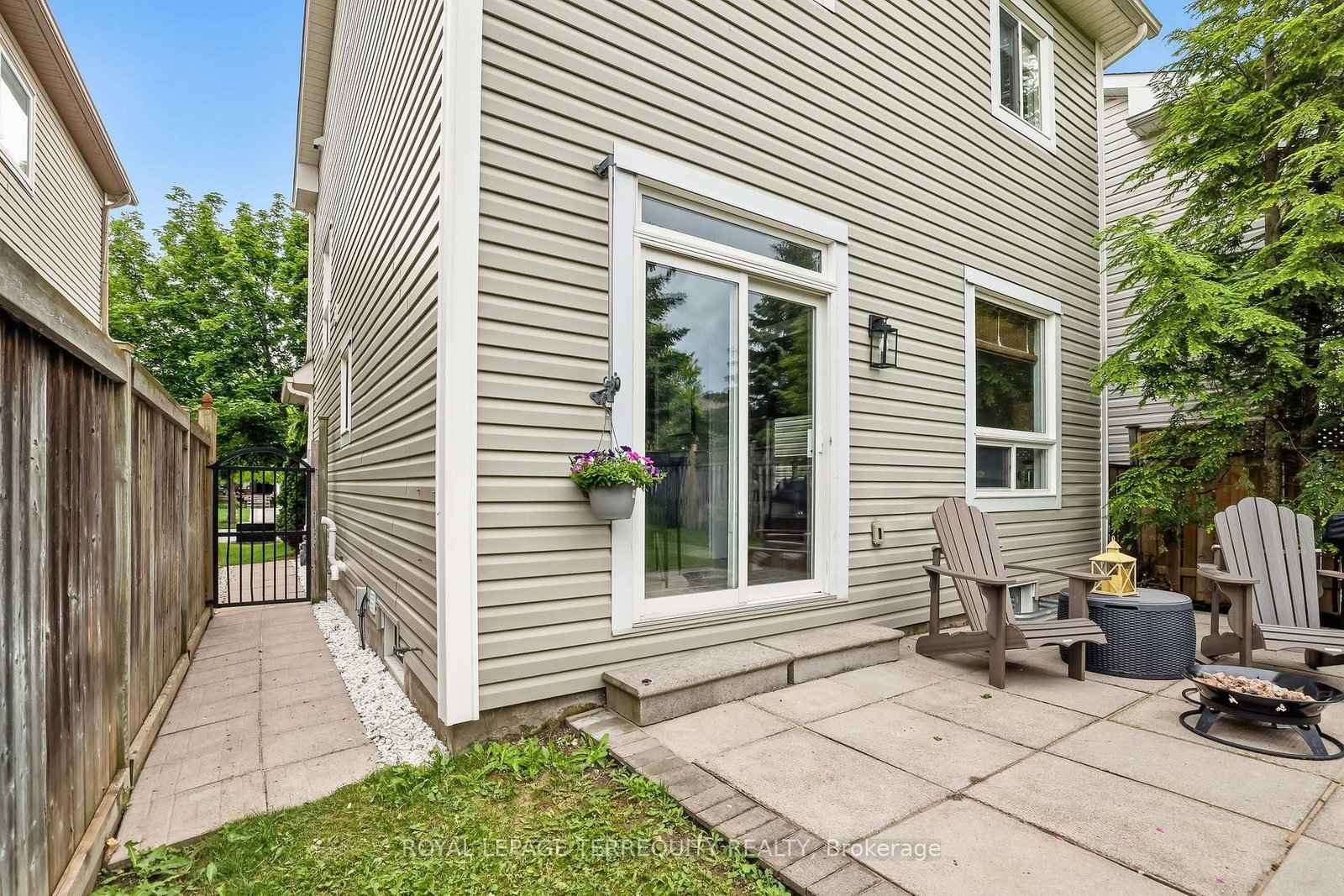 8 Sinden Drive • Whitby, ON photo 35
