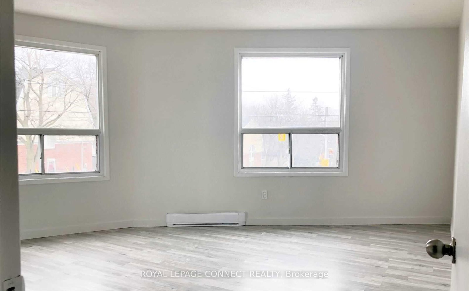 -----2nd Floor - 1736 Kingston Road, Toronto 5