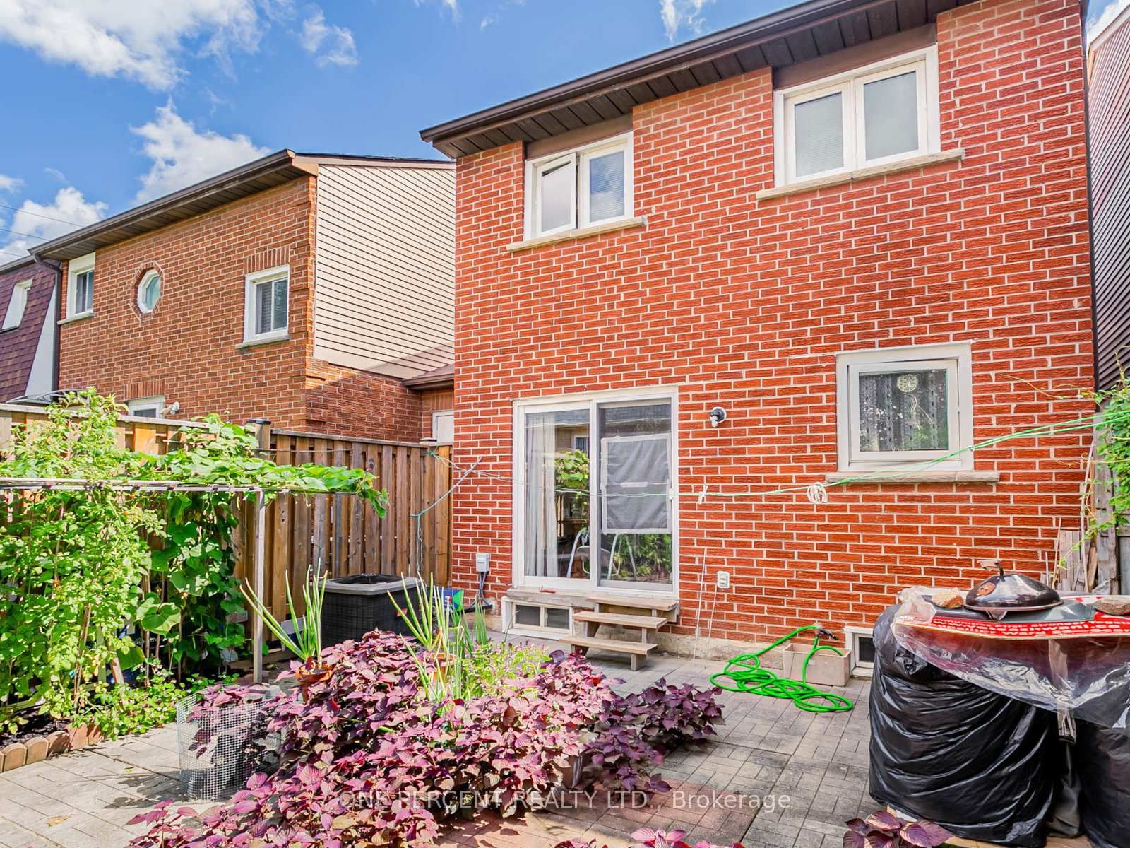 45 West Burton Court • Toronto, ON photo 21