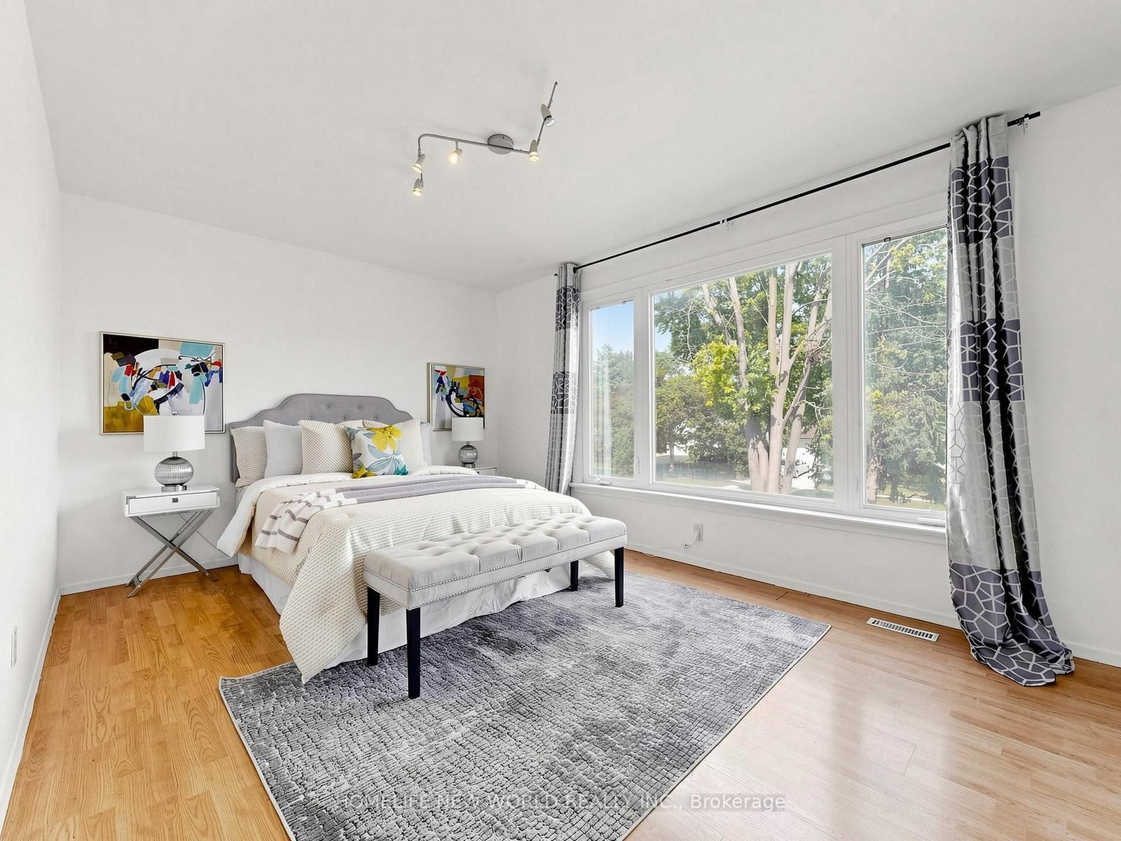 69 Brigadoon Crescent • Toronto, ON photo 23