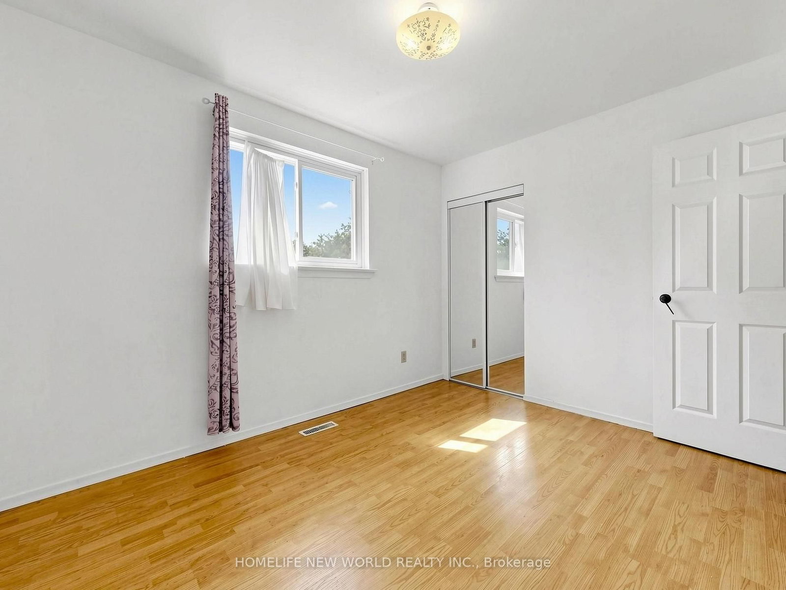 69 Brigadoon Crescent • Toronto, ON photo 29