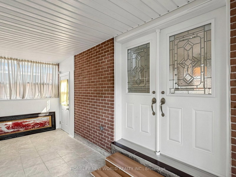 69 Brigadoon Crescent