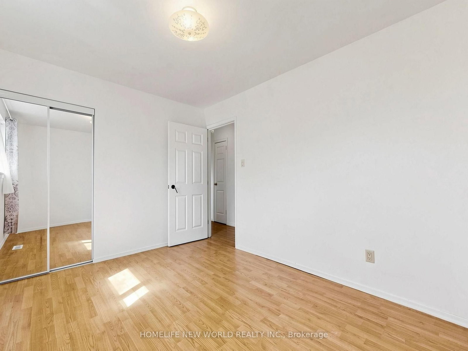 69 Brigadoon Crescent • Toronto, ON photo 30