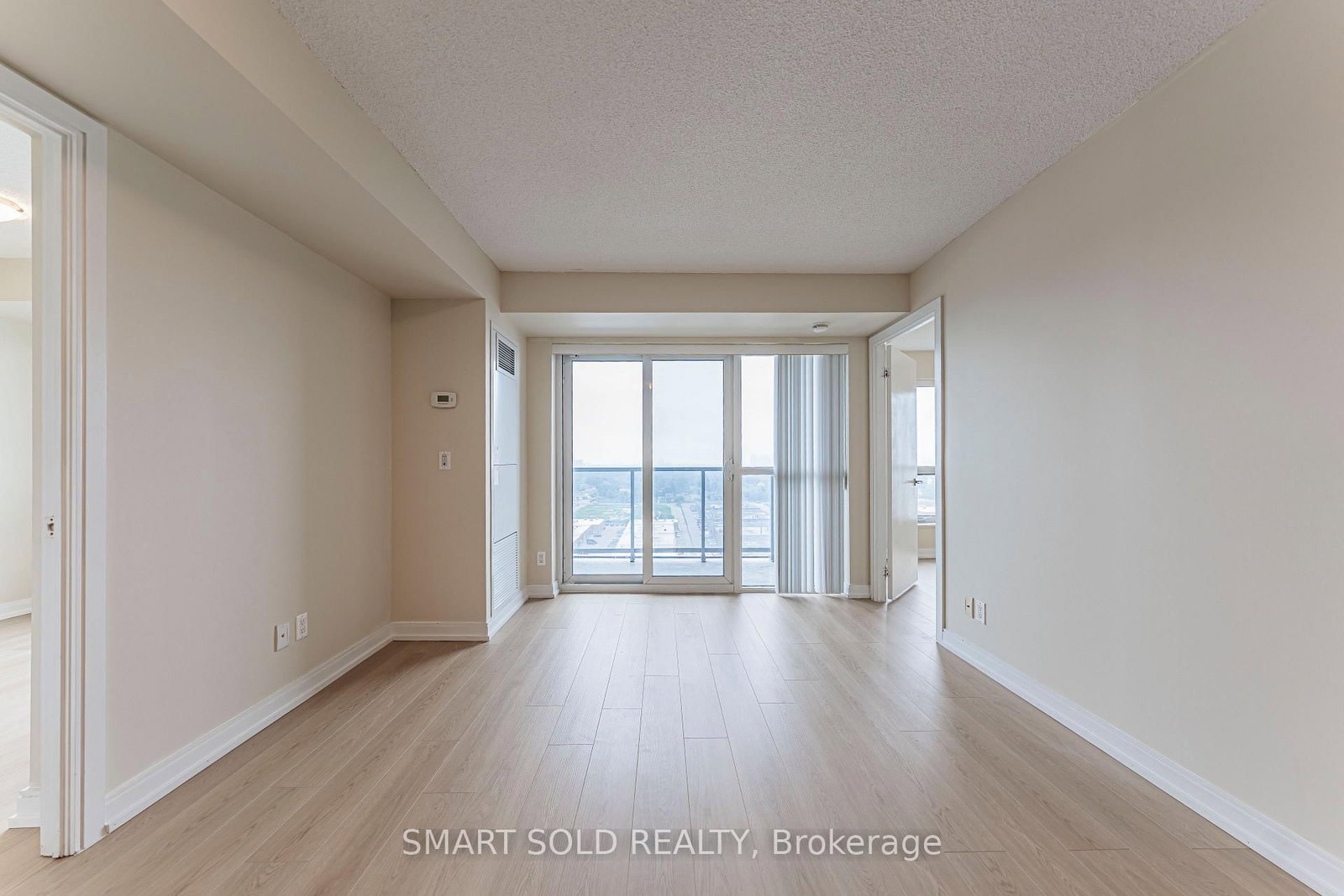 181 Village Green Square • #1621 • Toronto, ON photo 6