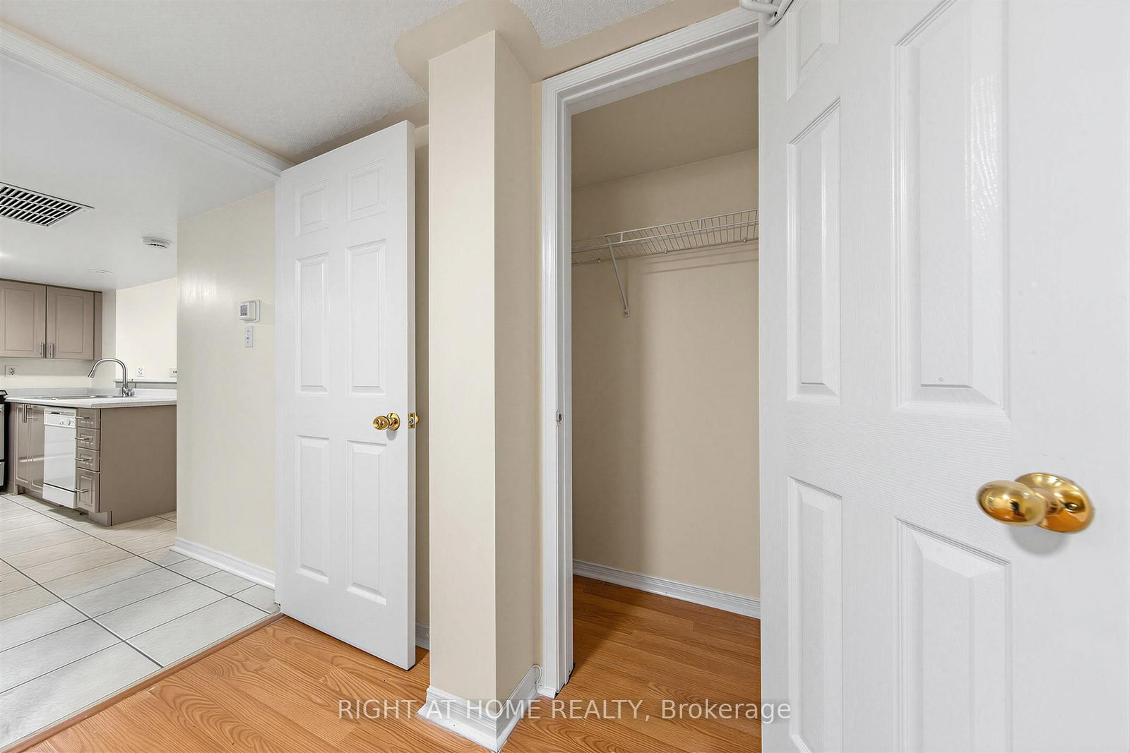 200 Mclevin Avenue • #93 • Toronto, ON photo 28