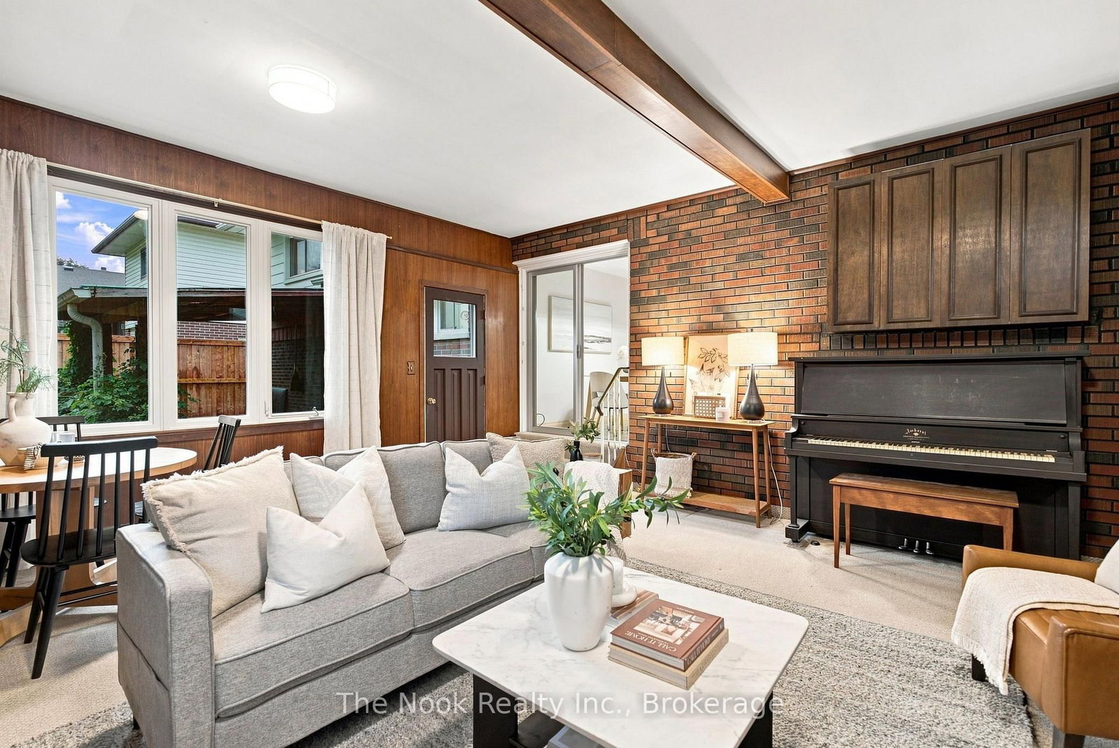 355 Ridgeway Avenue • Oshawa, ON photo 18