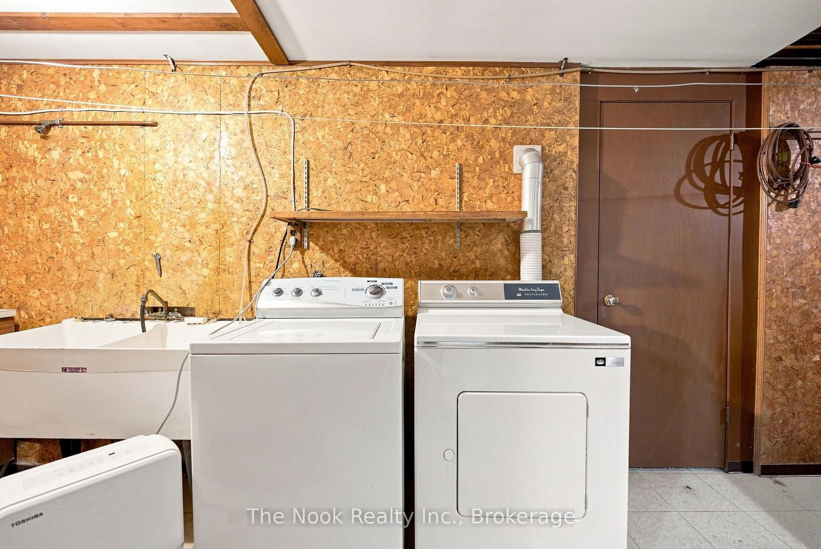 355 Ridgeway Avenue • Oshawa, ON photo 42