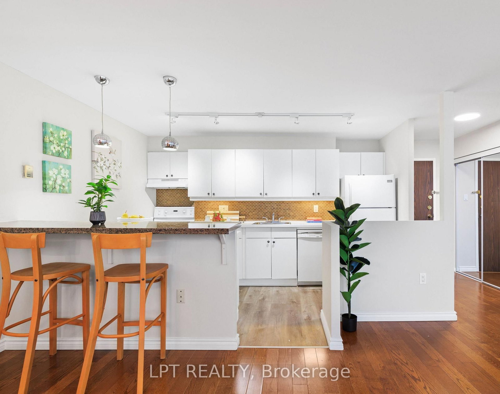 15 Torrance Road • #1910 • Toronto, ON photo 1