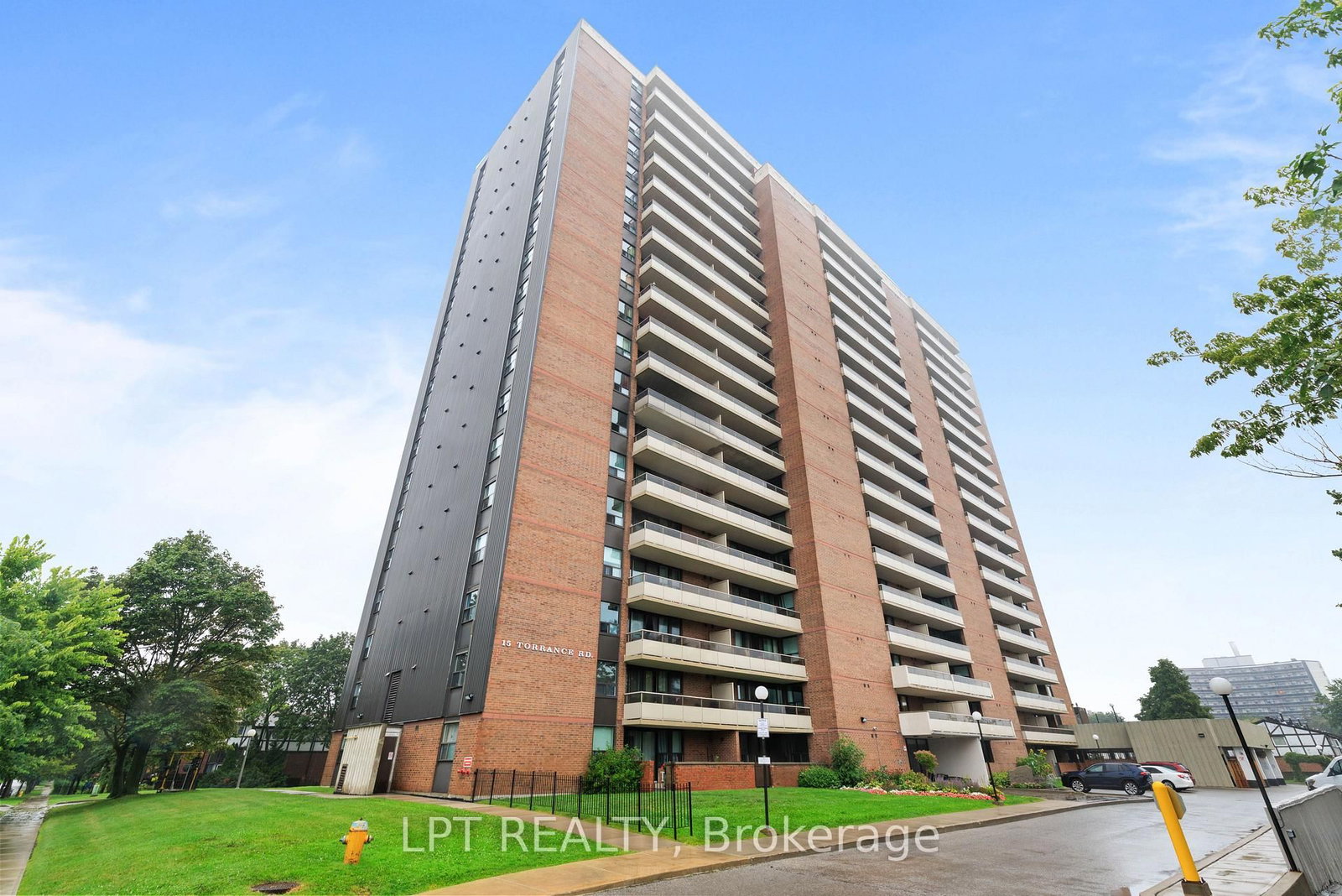 15 Torrance Road • #1910 • Toronto, ON photo 2