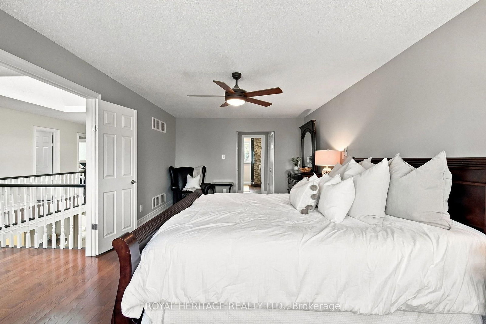 816 Sheppard Avenue • Pickering, ON photo 23