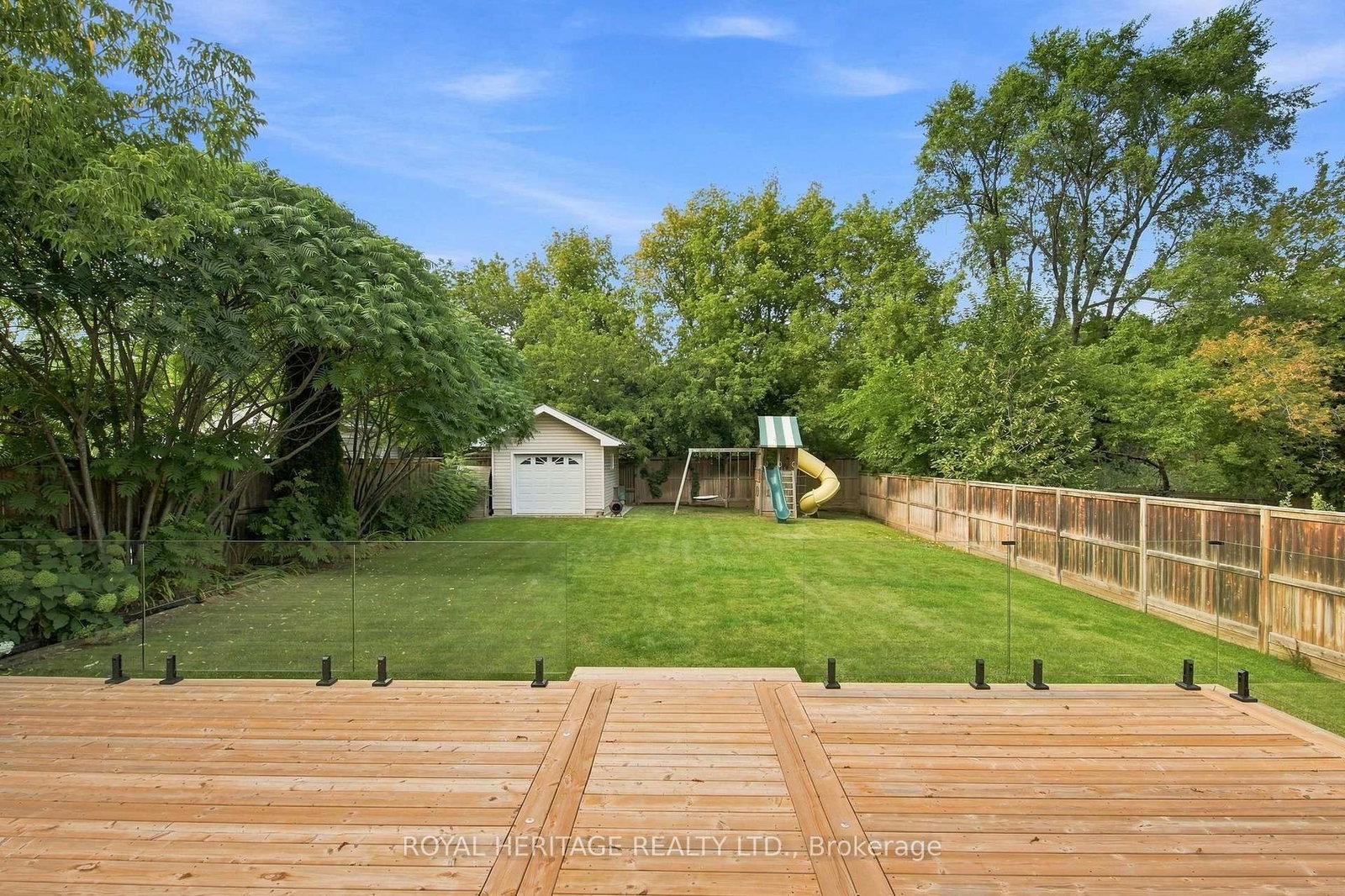 816 Sheppard Avenue • Pickering, ON photo 39