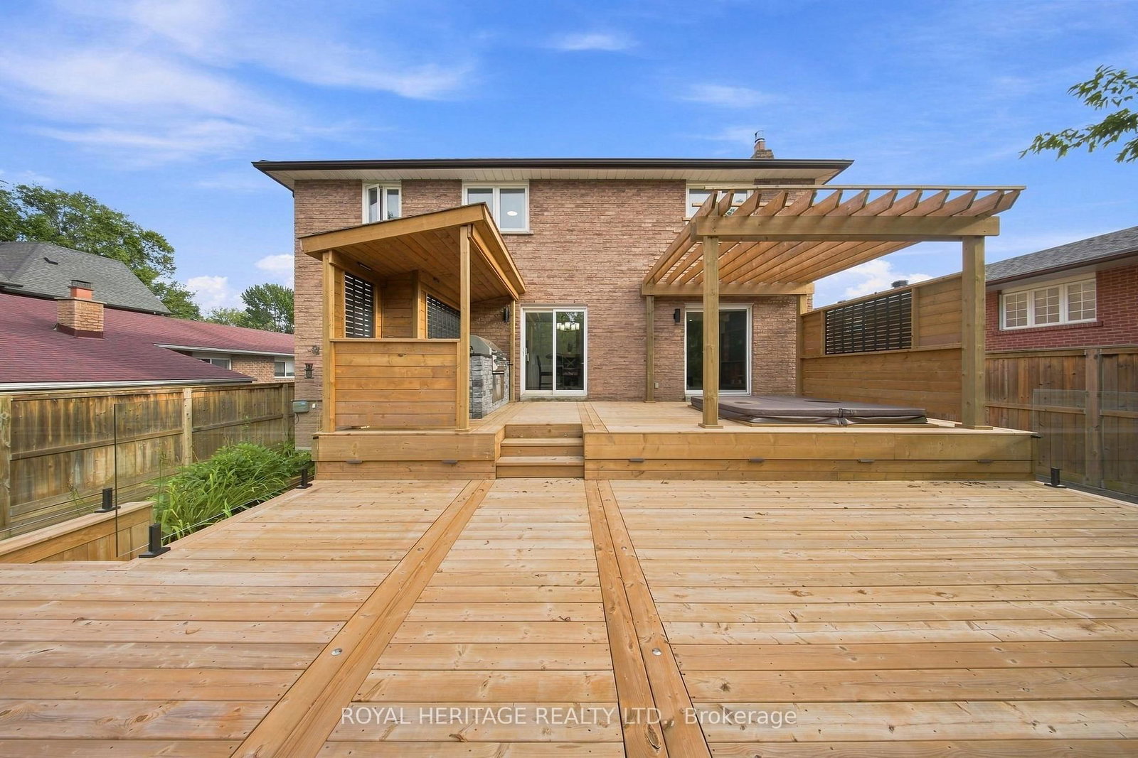 816 Sheppard Avenue • Pickering, ON photo 42