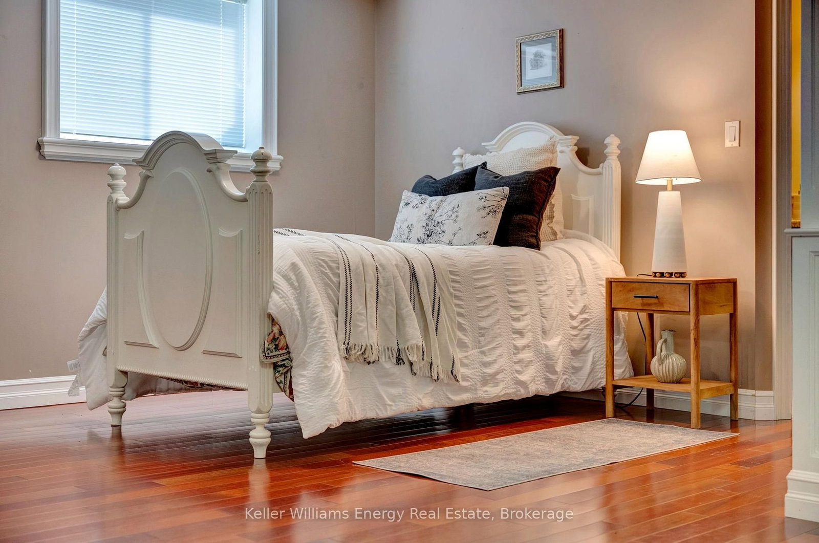 35 Living Court • Clarington, ON photo 26