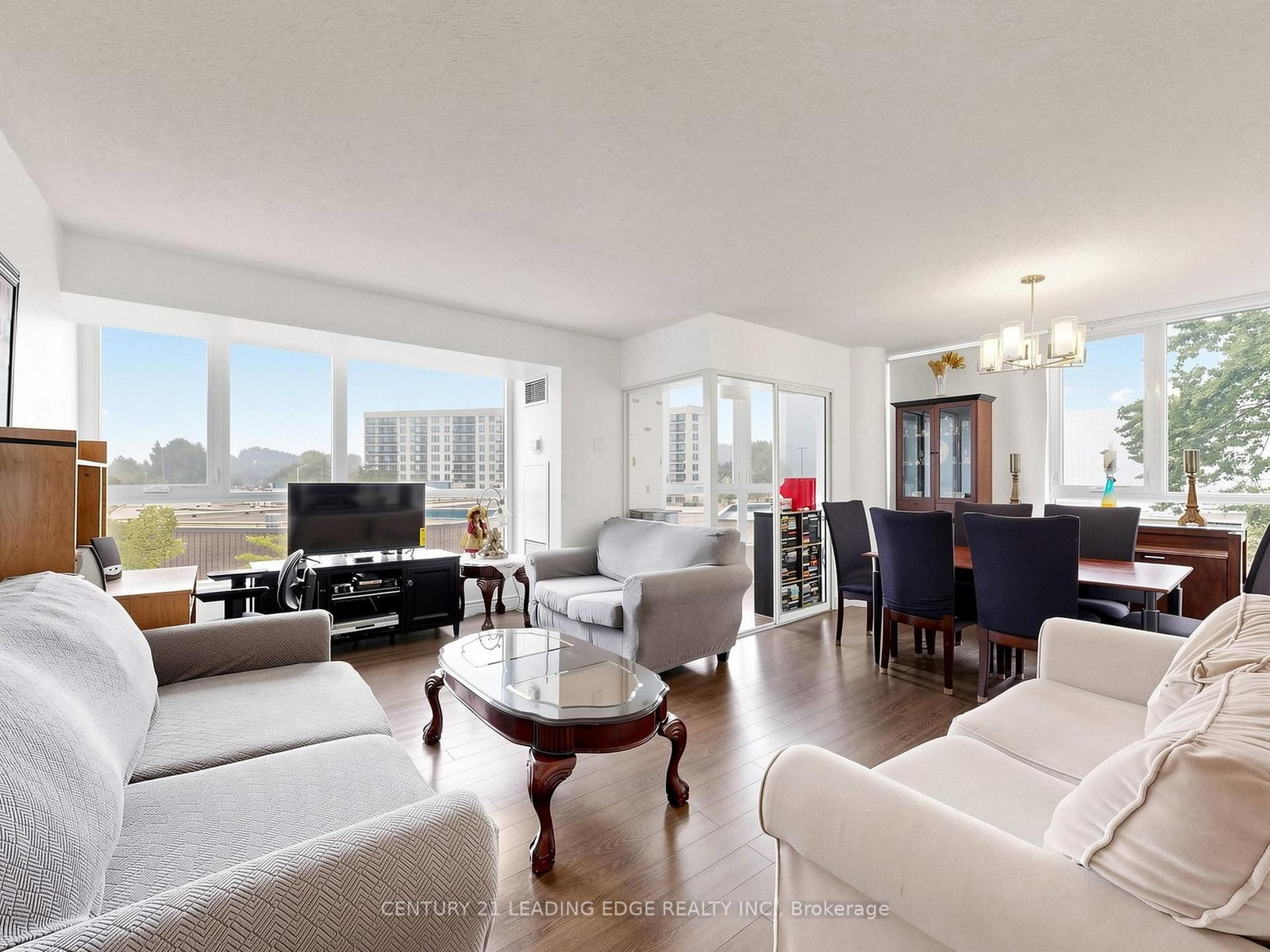 3231 Eglinton Avenue E • #204 • Toronto, ON photo 15